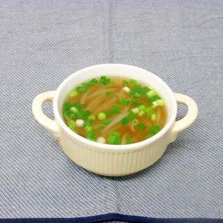 玉葱と小葱のスープ